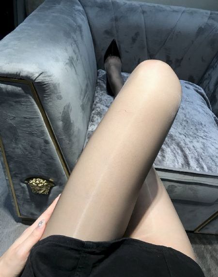 五十度灰无删减_十万网红美女美酱