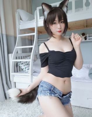 阁楼里的情人_BD国语全集免费观看